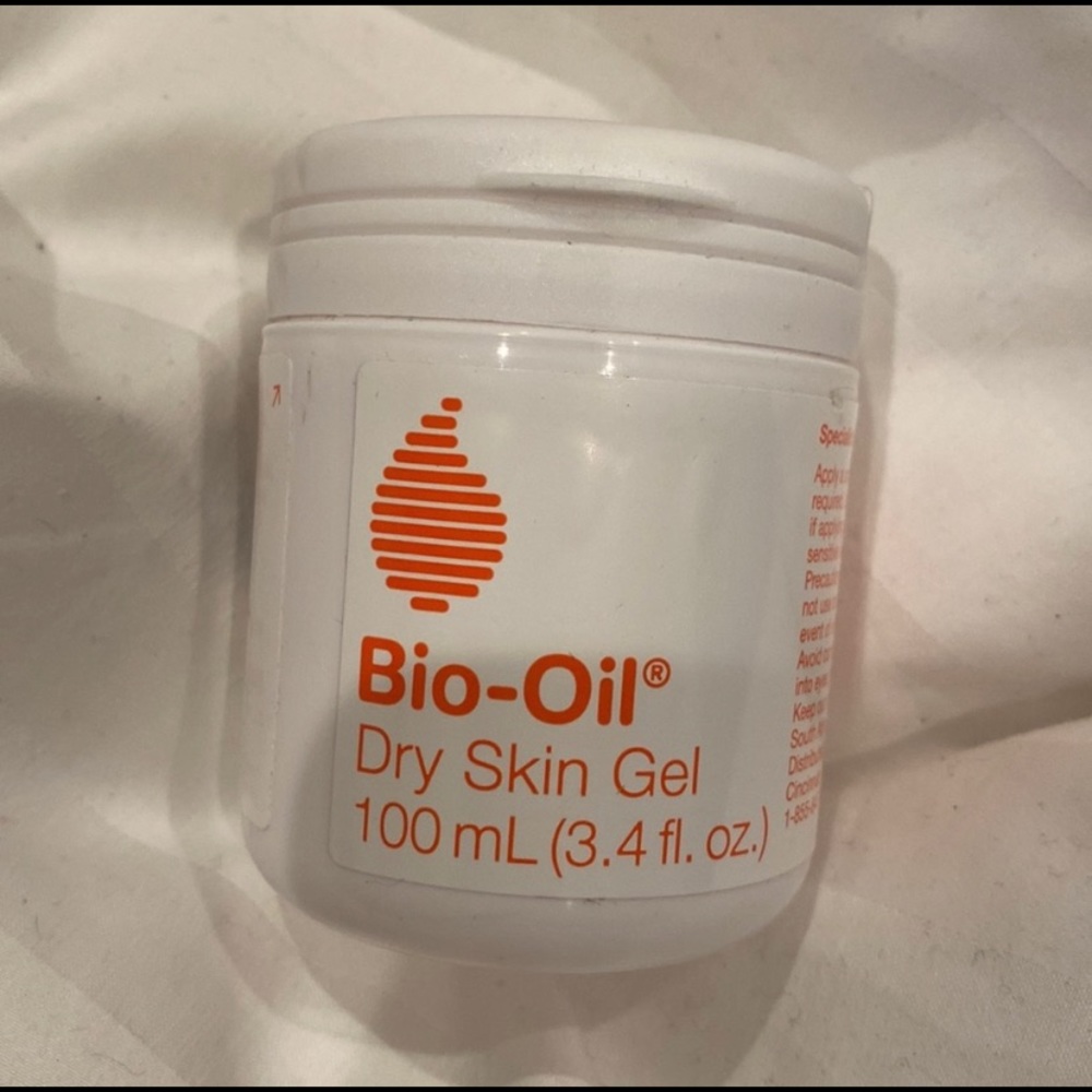 3 for $25🧖🏻‍♀️ bio oil